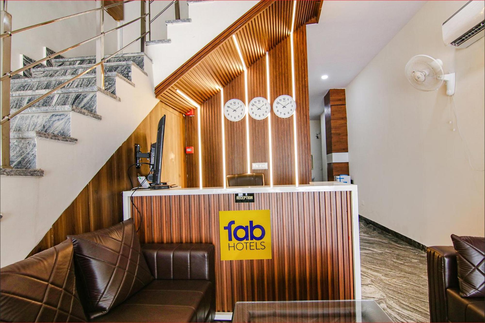 Fabhotel Hc South Crown Mohali Exterior photo